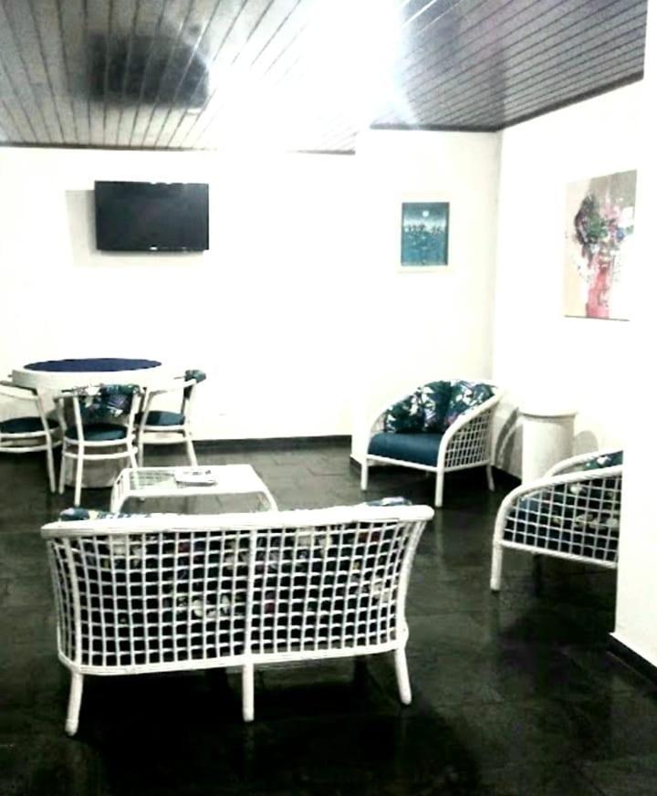 Suites Mancini 2 Гуаружа Екстер'єр фото